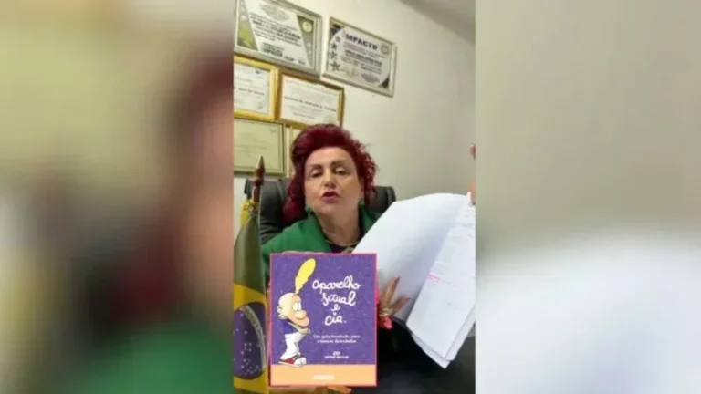 Imagem de destaque para matéria mandaguari-trava-compra-de-livro-e-abre-auditoria-apos-pressao-politica