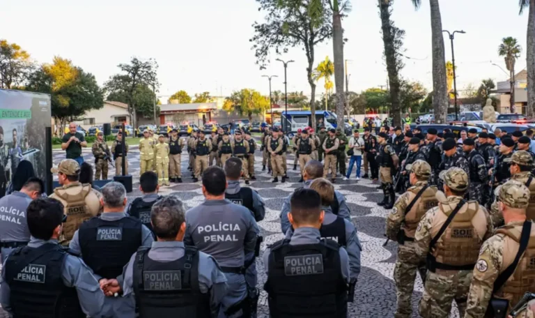 Imagem de destaque para matéria megaoperacao-fecha-ruas-e-mobiliza-helicoptero-no-centro-de-curitiba-neste-sabado