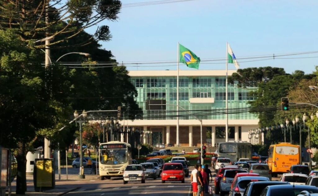 Imagem de destaque para matéria moro-lidera-corrida-pelo-governo-do-parana-e-desestabiliza-sucessao-estadual
