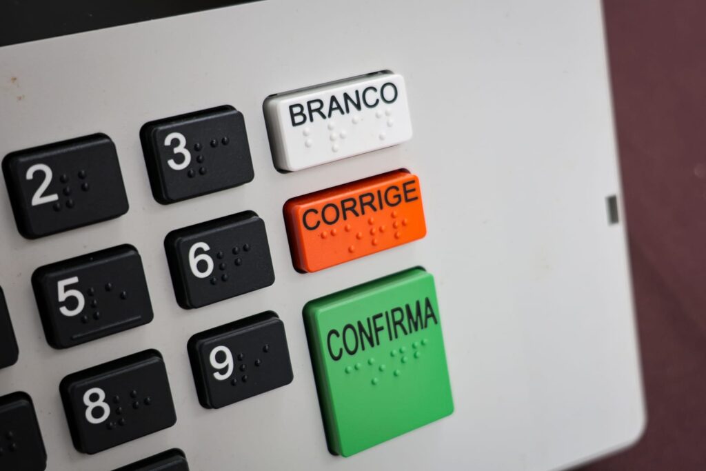 Imagem de destaque para matéria poder-sindical-nas-urnas-mapa-dos-candidatos-do-parana-com-base-em-entidades