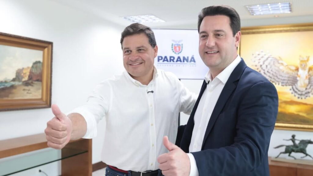 Imagem de destaque para matéria ratinho-junior-deixa-o-governo-para-blindar-campanha-de-sandro-alex-na-reta-final